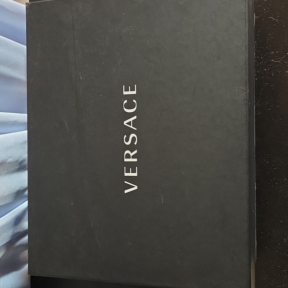 Versace Black and Gold Slides Unisex Full Inclusion - Picture 8 of 8